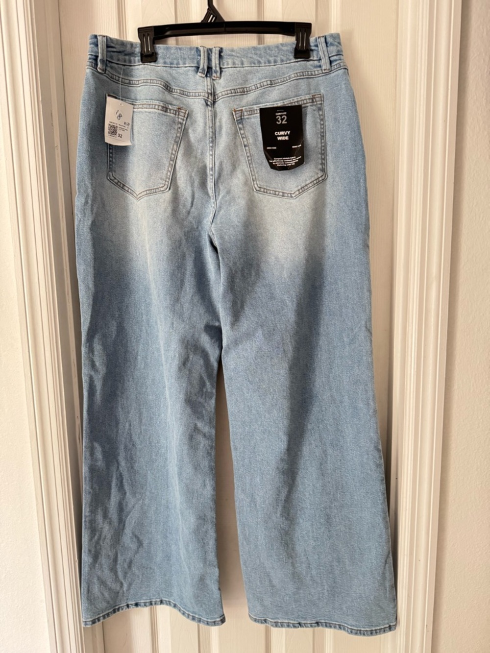 Forever 21 Light Blue Wide-Leg Jeans - Picture 4 of 4